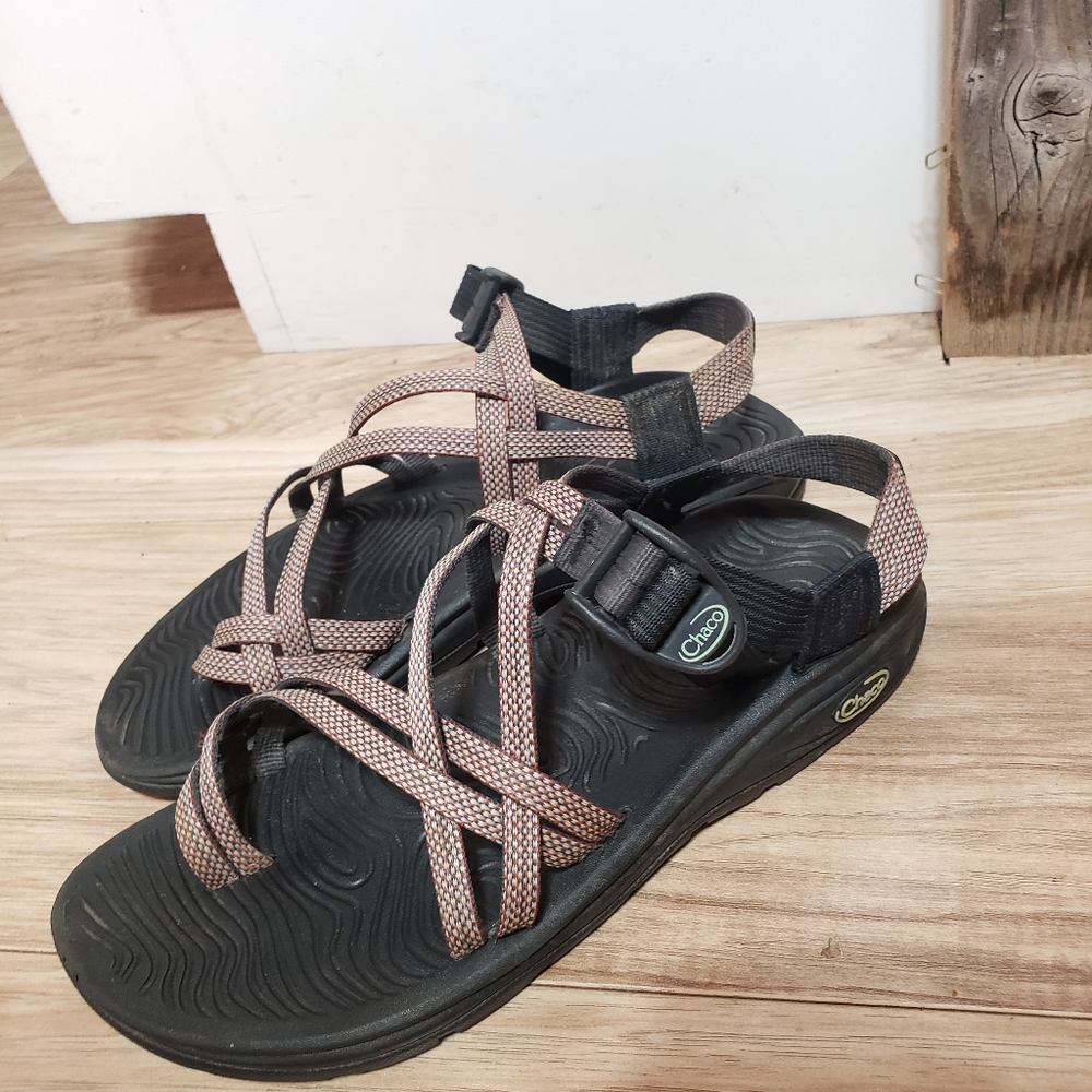 Chaco Women's Black Footbed Sandals with Tan/Brown Patterned Straps